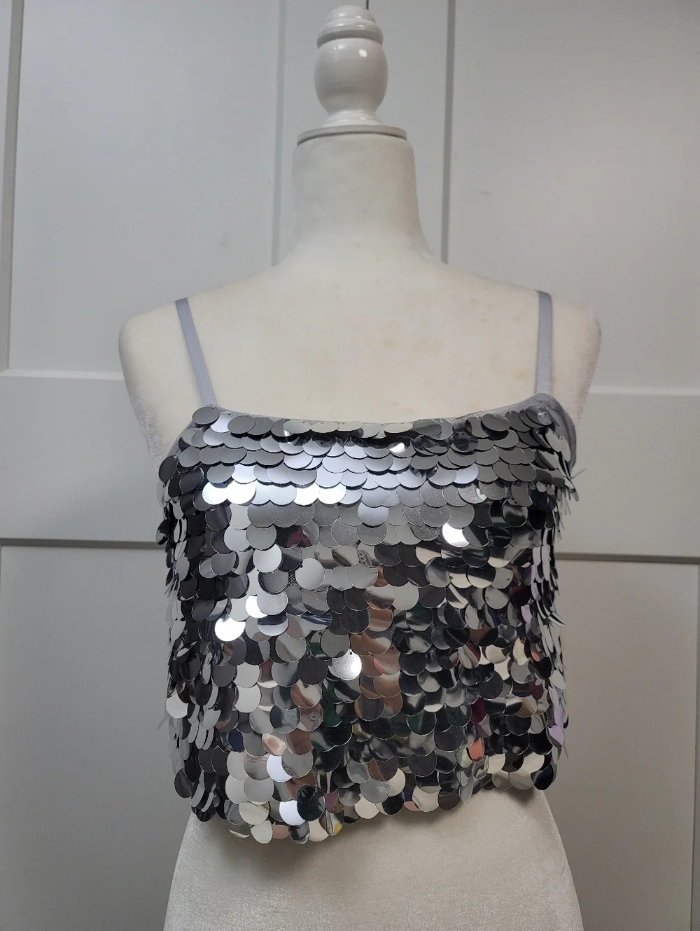 NWT Wild Fable Silver Paillette Sequin Crop Top - Jumbo Disco Mirror Tank XS - Picture 5 of 5